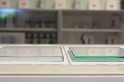 Szkło Optiwhite i Float