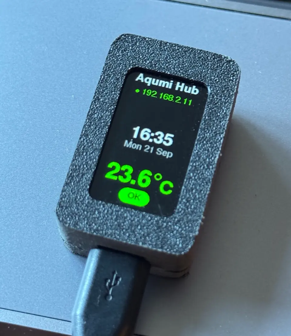 AQUmi DisplayOne z odczytem temperatury